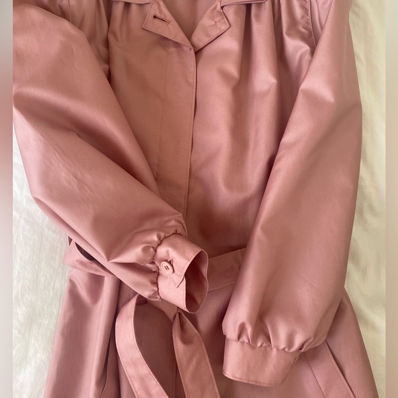 Vintage Eatons puff sleeved pink trench coat - Picture 7 of 8